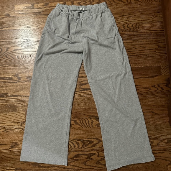 Sweatpants - Picture 2 of 4